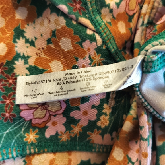 Floral Print Ebb & Flow Women's Leggings - Picture 4 of 10